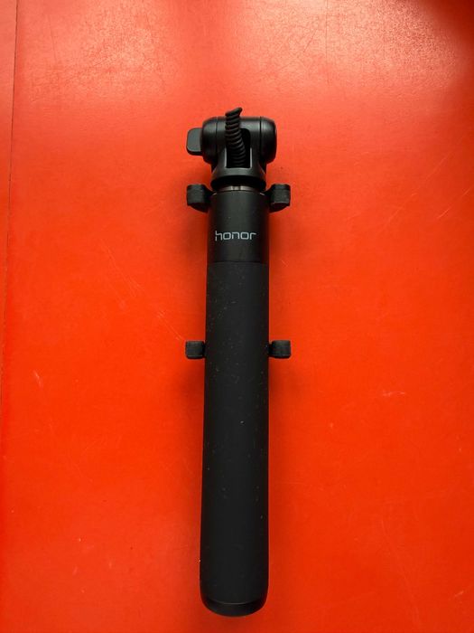 Selfie Stick Honor
