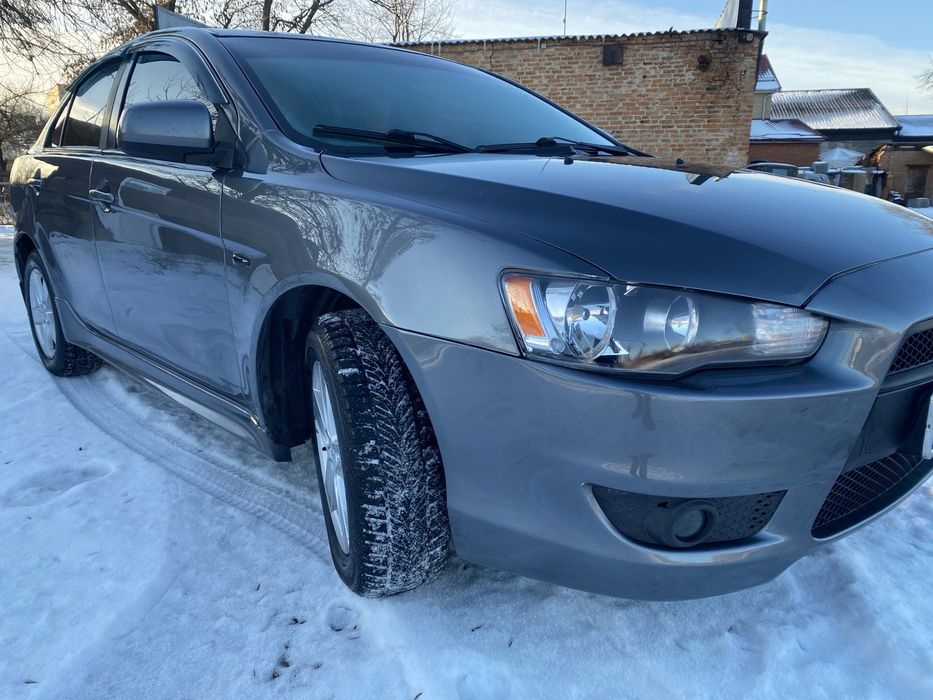 Продам Mitsubishi-Lancer
