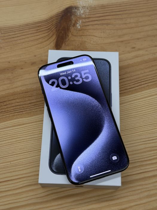 iPhone 15 Pro Titânio Azul 256GB – Excelente Estado