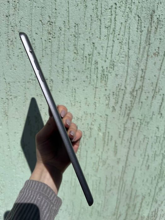 Планшет iPad Mini 16gb A1432  WiFi
