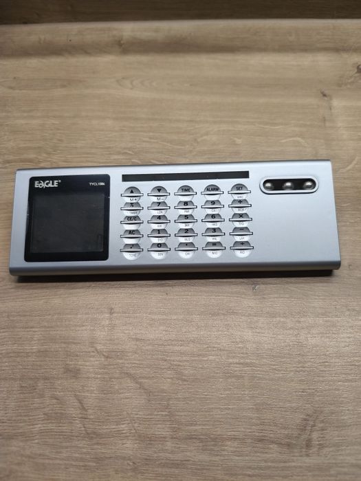 Kalkulator E&gle Tycli086
