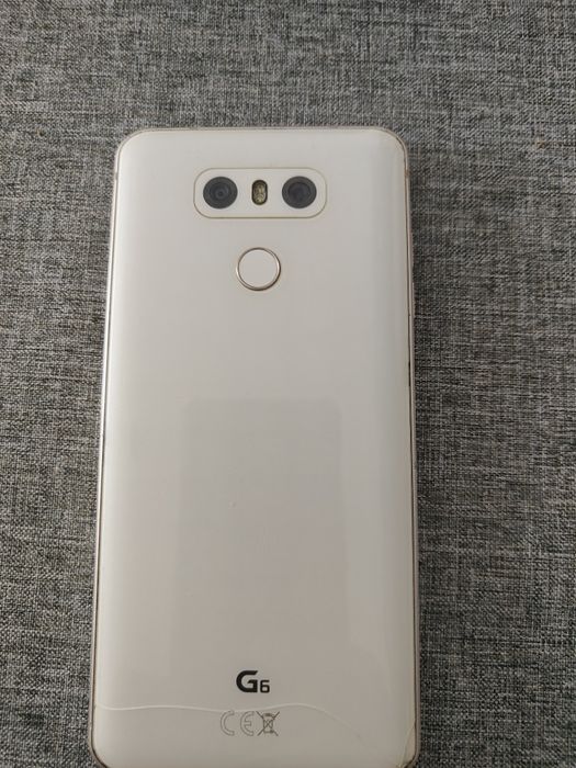 LG G6 W Pudełku Z Ładowarką