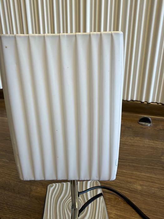 Lampka nocna  z srebną podstawą