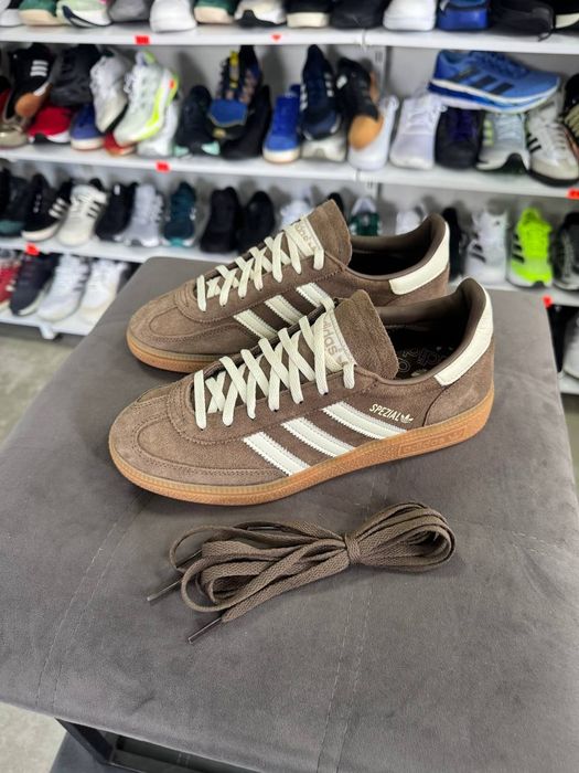 ОРИГІНАЛ 100% Кросівки Adidas Handball Spezial Shoes Brown IF6490 38