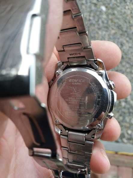 Zegarek CASIO EDIFICE duży masywny, instrukcja, pudełko.
