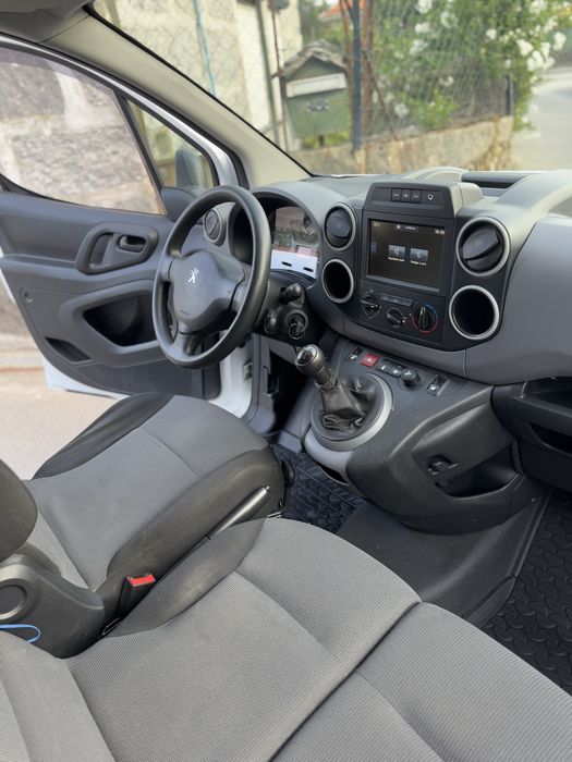 Peugeot Partner 1.6 HDi 3 Lugares Nacional 100cv