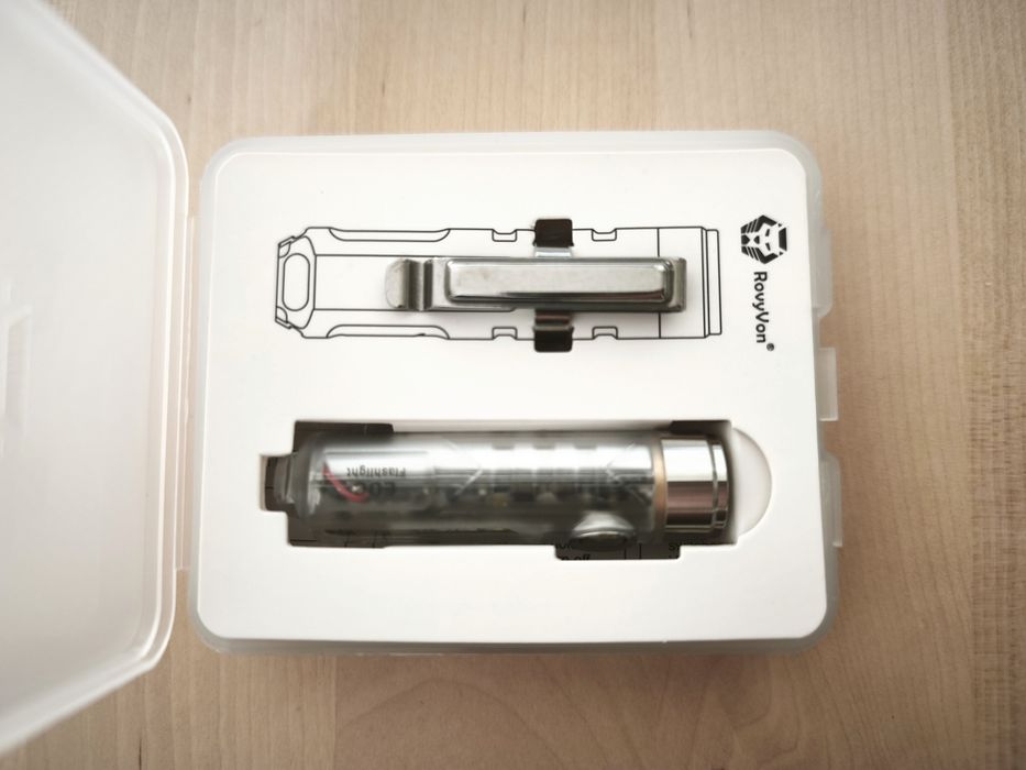 RovyVon Aurora A8UR Gen4 оригінал EDC  UV/Red/White SST-20 6500K