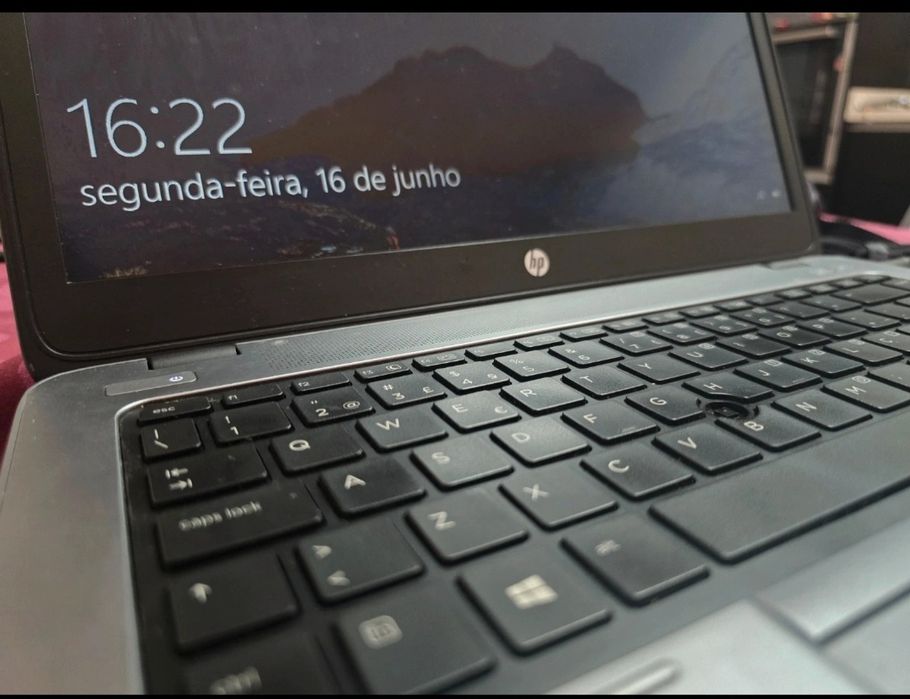 Portátil HP EliteBook 840