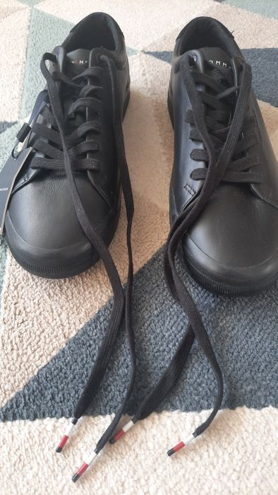 Buty męskie Tommy Hilfiger  rozm. 42 NOWE