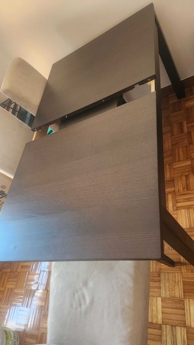 Mesa com cadeira para sala de jantar ou cozinha