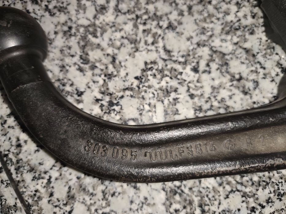 Vendo gancho reboque para BMW, referência 303095