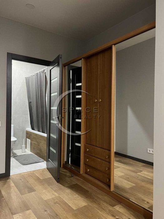 Продаж 1-кімнатної квартири в ЖК Славутич - Зарічна 2