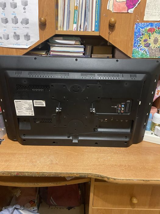 Продам телевізор Philips моделі 32PFS6401/12