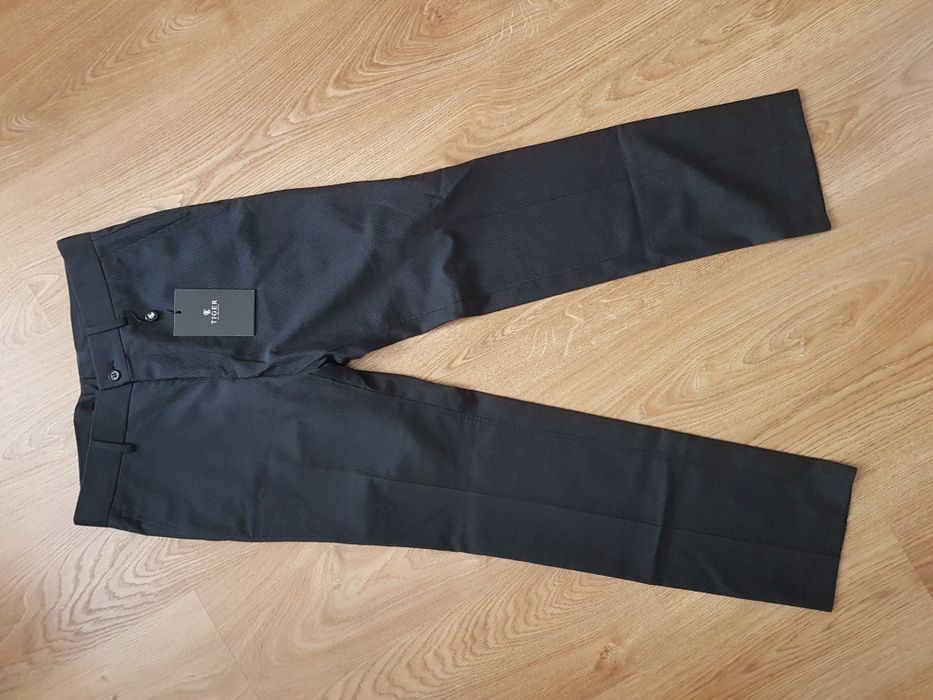 Spodnie Tiger of Sweden nowe r.36