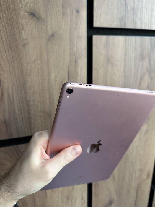 Apple iPad Pro 10.5 64gb Wi-Fi 120 герц