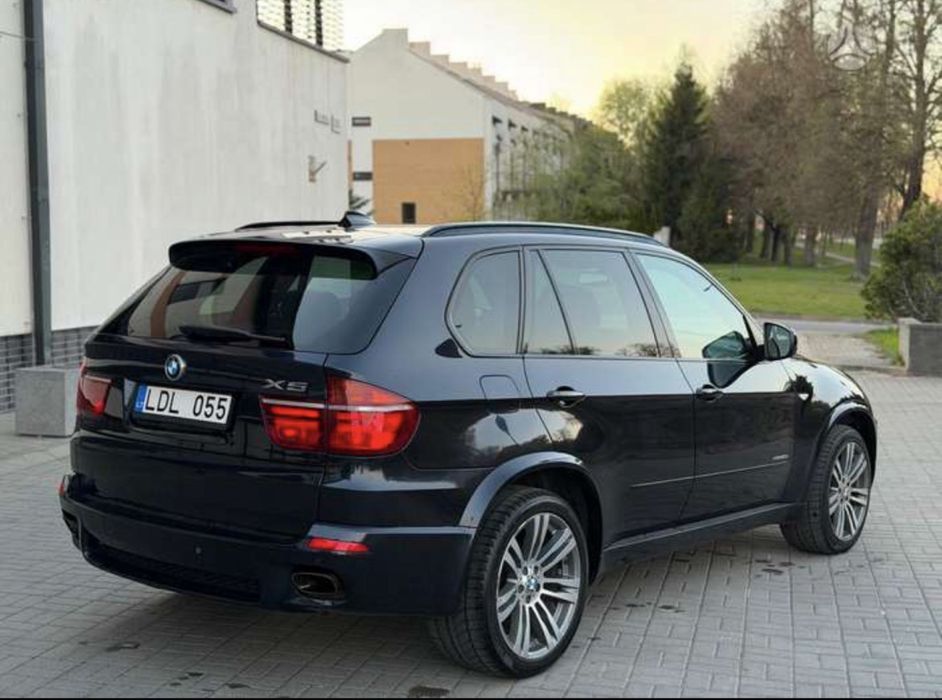 Разборка BMW x5 e70 3.0d рест дорест