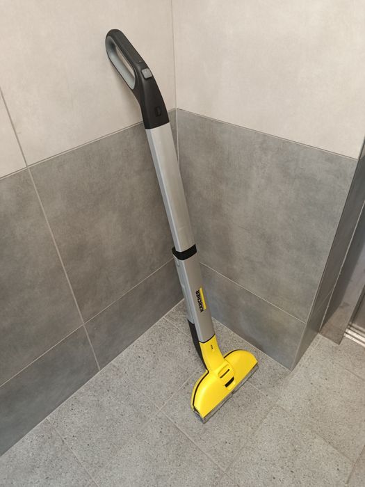 Mop elektryczny Kärcher EWM 2. Stan Bardzo dobry!