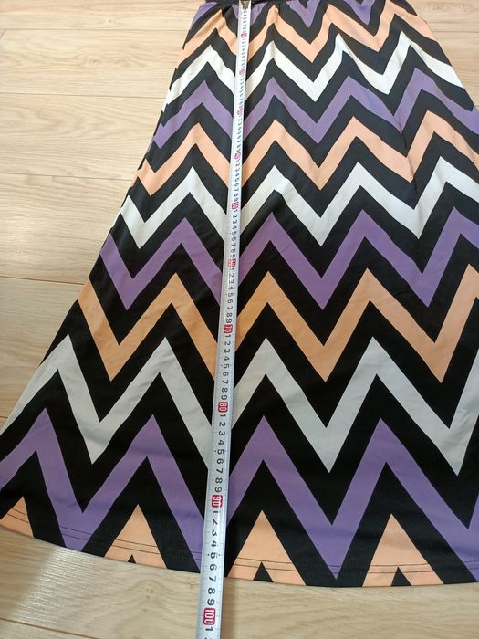 Piękna nowa długa sukienka r. 36/38