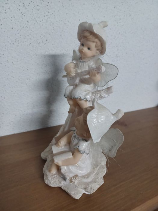 Dupla de Anjos em porcelana