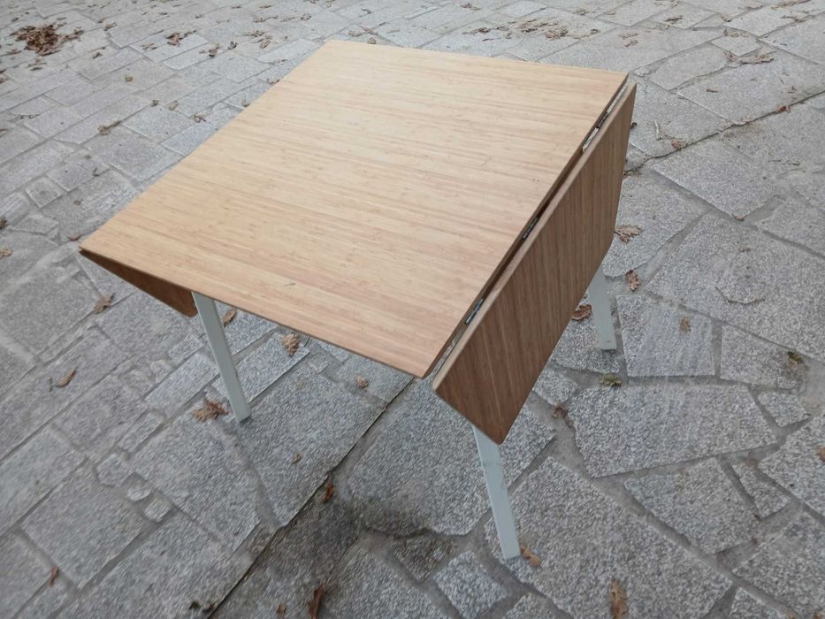 mesa de jantar dobrável/extensível com tampo em bambu natural