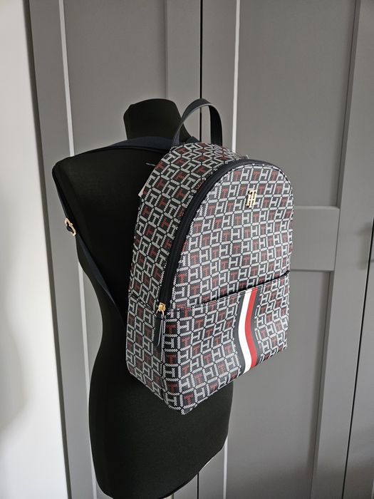 Duży, oryginalny plecak damski Tommy Hilfiger