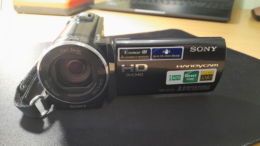 Відеокамера Sony