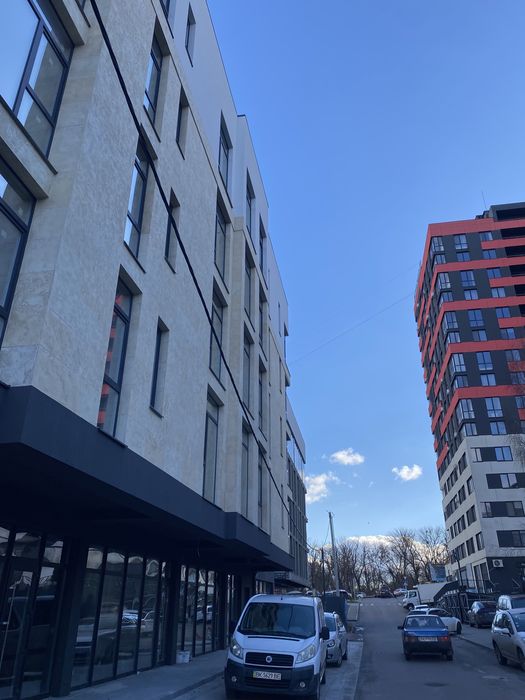 Здам у оренду комерційне приміщення вільного призначення, центр