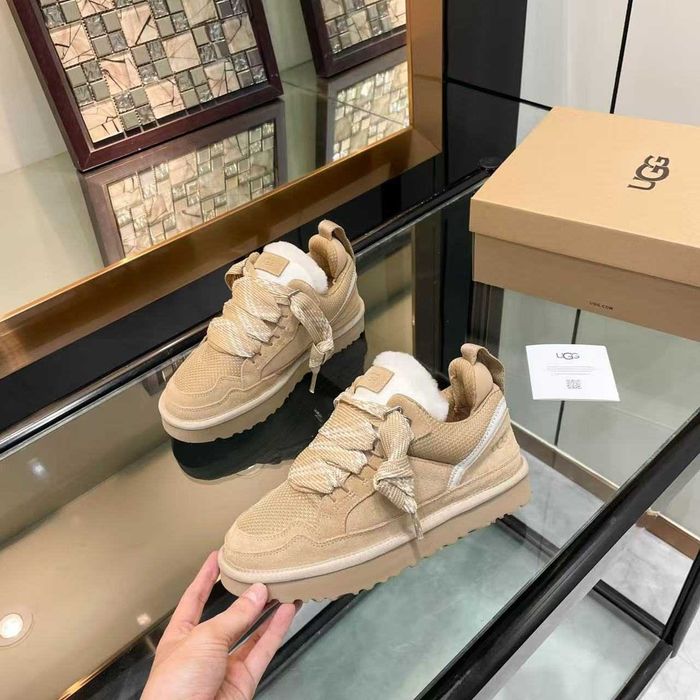 UGG Lowmel r. 37