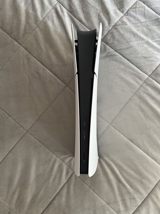 Playstation 5 825GB c/ 3 anos de garantia e caixa