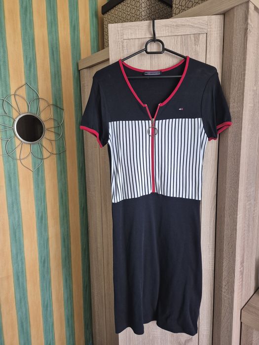 Sukienka Tommy Hilfiger r. M