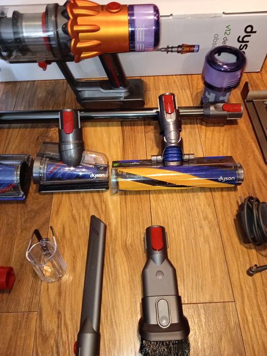 Dyson V12 odkurzacz