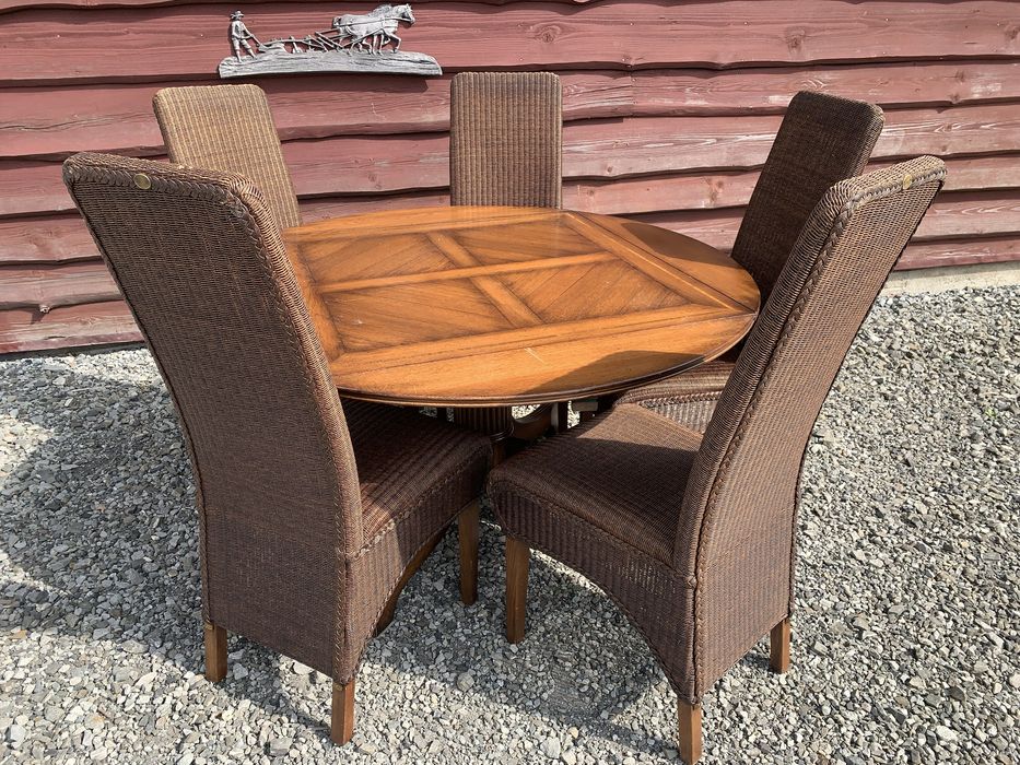 Krzesla stylowe eleganckie z podłokietnikami