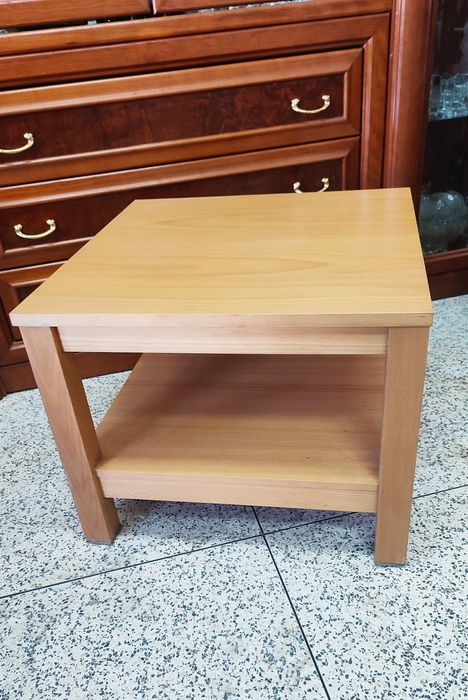 Mesa de apoio, quadrada, faia