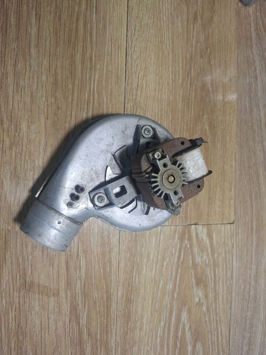 Вентилятор (турбіна) до газового котла Vaillant