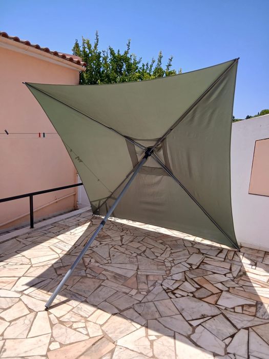 Guarda-Sol / Sun Umbrella 2,2m