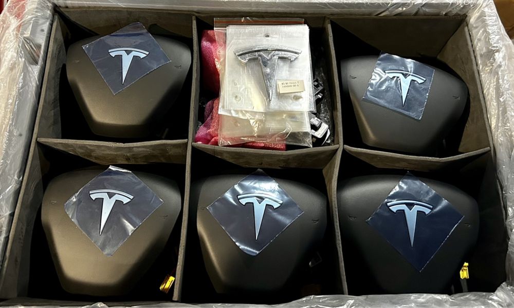 Подушка безпеки водія Tesla Model 3,Y (2 роз'єми) 1508347-00-C