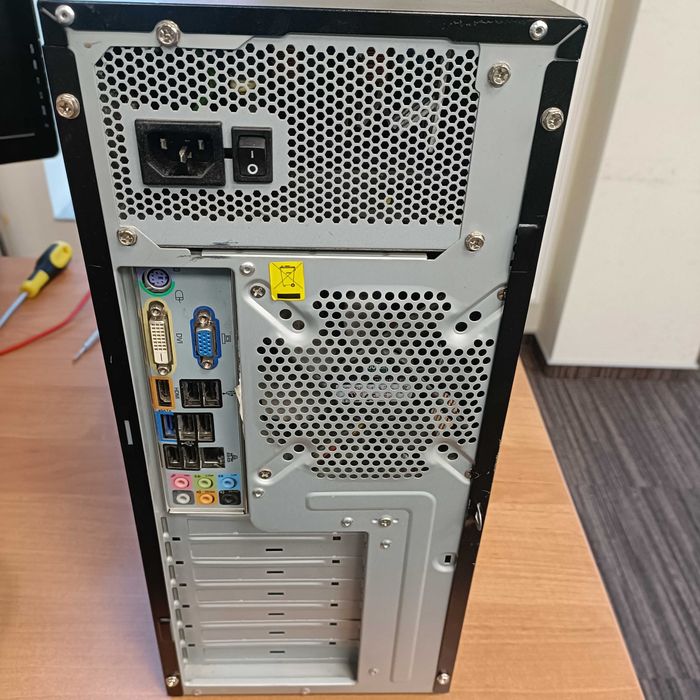 Komputer AMD Phenom X2 550 2x3,1GHz 12GB RAM 500GB HDD Windows10 Komp3