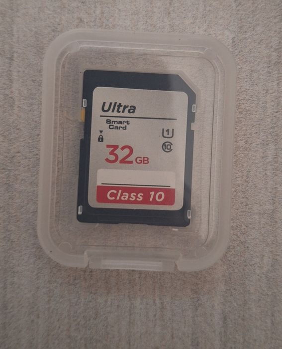 Cartão Memória Ultra 32GB Class 10