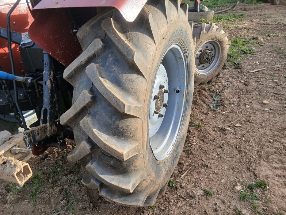 Tractor case international 533