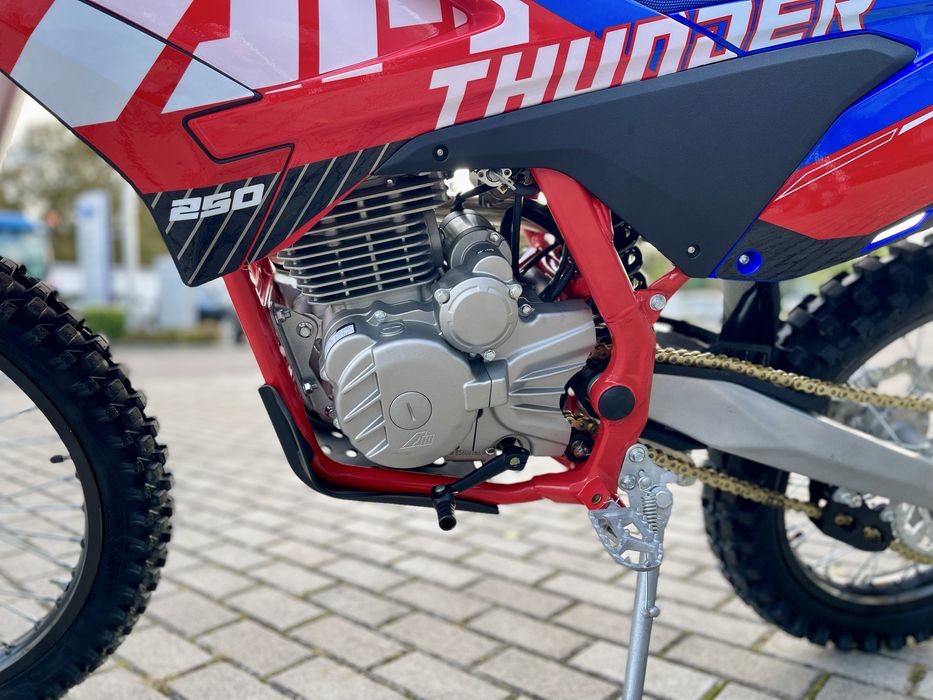 Мотоцикл Apollo THUNDER 250