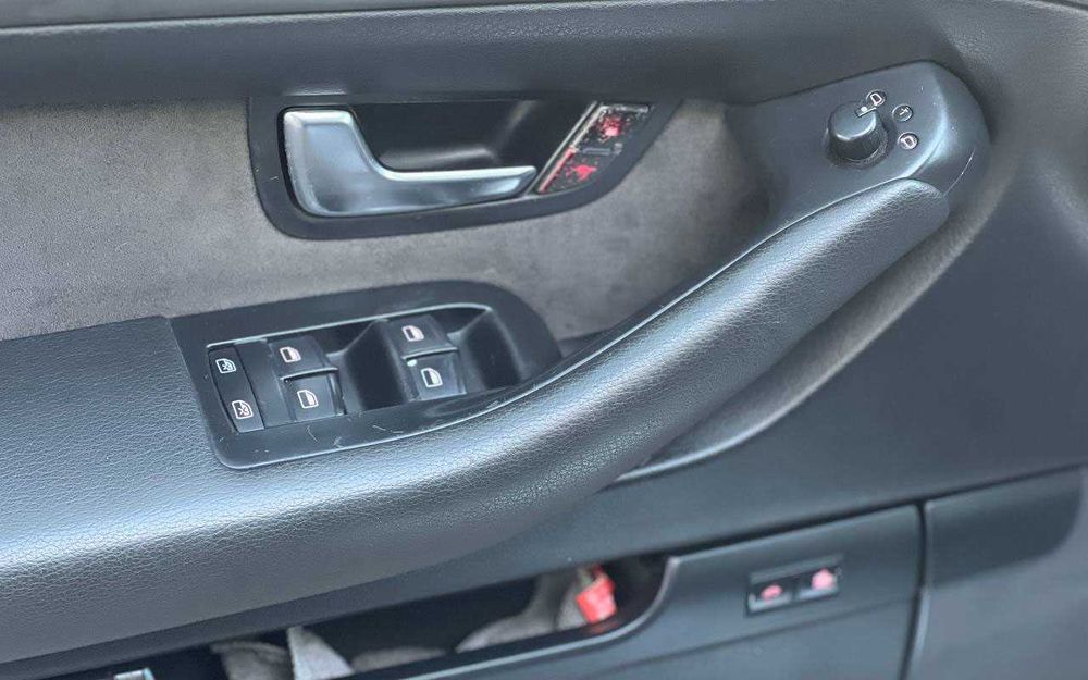 Audi A8 2004 3.0