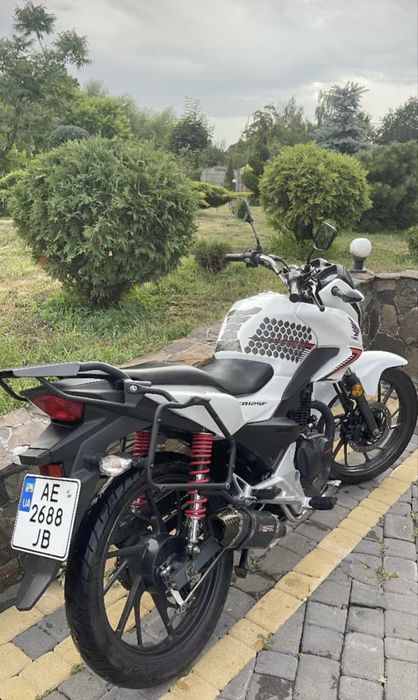 Мотоцикл Honda Cb125f