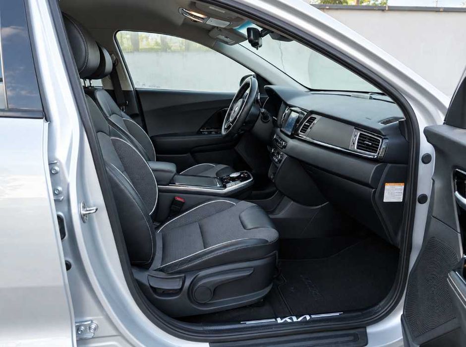 Kia Niro EV 2019, 64 кВт·год: батарея 100%, до 450 км, один власник в Україні