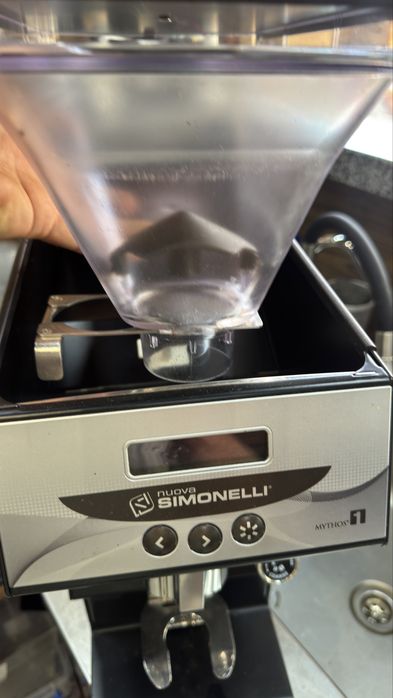 Кавомолка Nuova Simonelli Mythos One