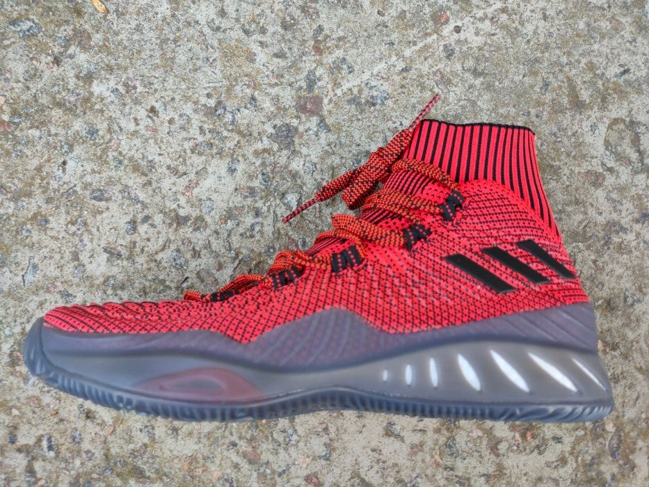 Баскетбольні кросівки Adidas Crazy Explosive Primeknit Basketball