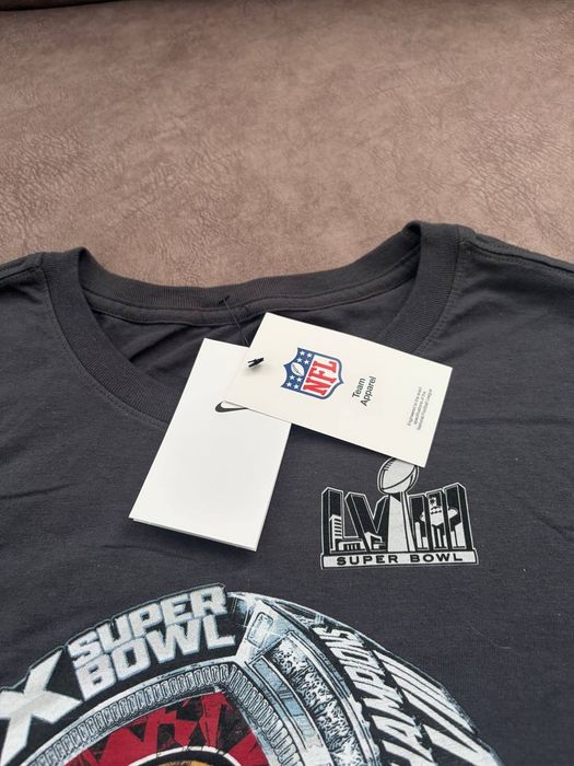 Футболка The Nike Tee L