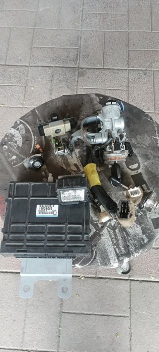 Замок зажигания Паджеро спорт 1 бензин. Ручная ккп.