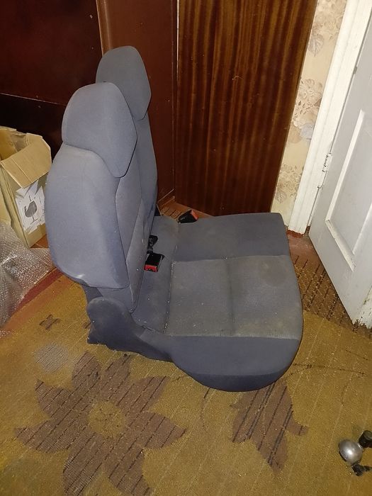 Сидение 2 й ряд, предположительно Шевроле Митсубиси Опель