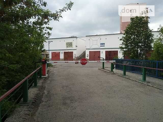 Продам гараж в центрі міста