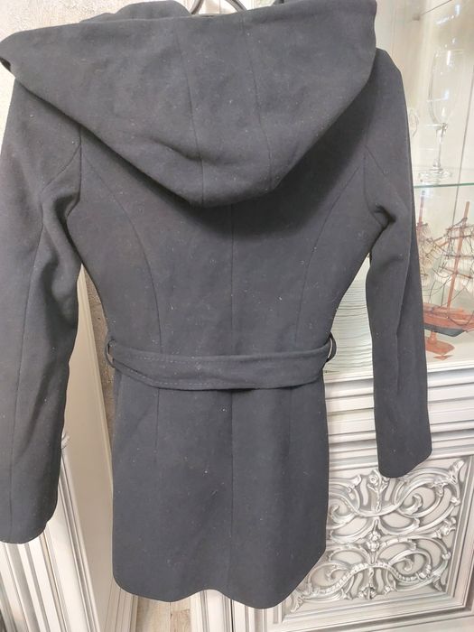 Продам пальто 42р.